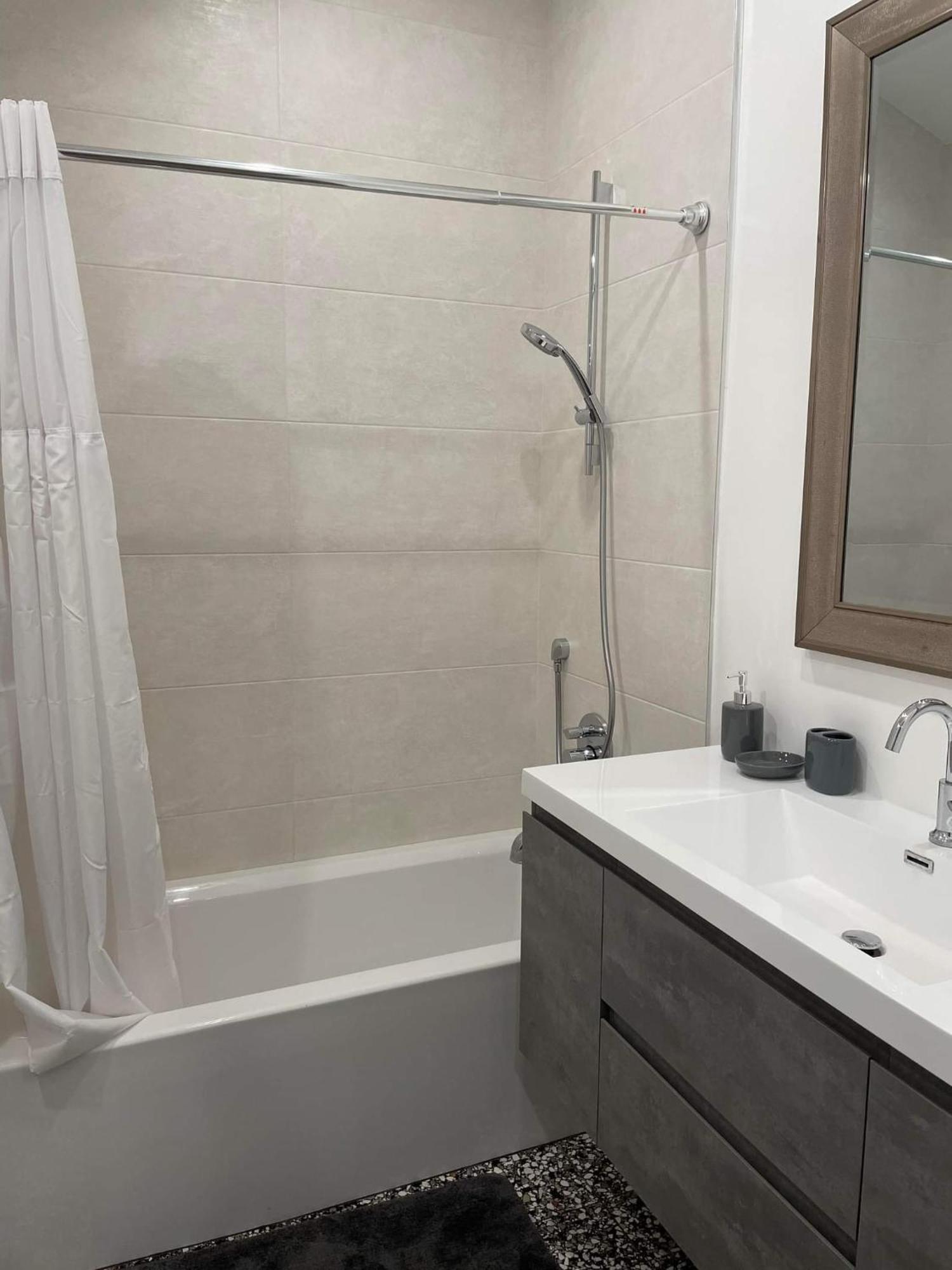 Gated Private House With Own Parking Sherman Oaks Los Angeles Luaran gambar